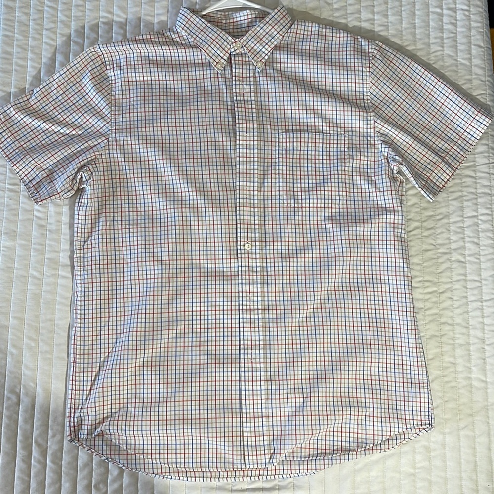 Men’s Short Sleeved Button Up shirt